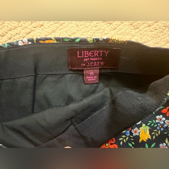 J. Crew Multicolor Floral Pencil Skirt Size 6 - Picture 4 of 4